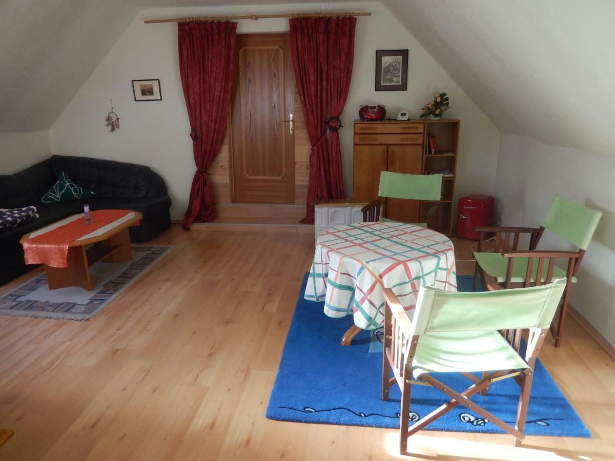 Ferienhaus Am Reitbauernhof Luckyranch Mellach  Eksteriør billede